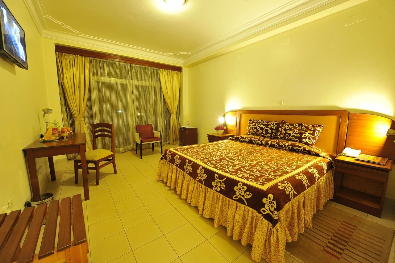 Hotel Chez Lando Kigali Kültér fotó