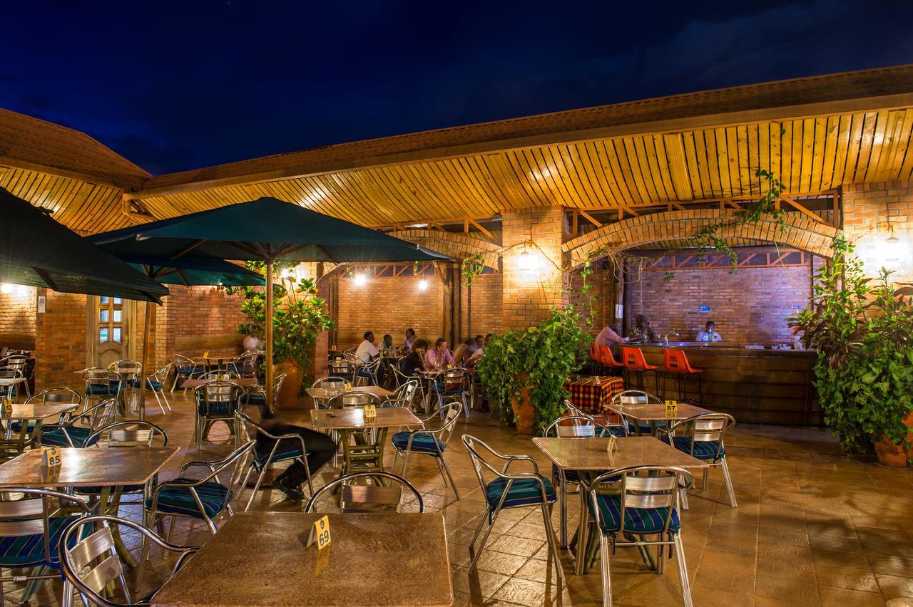 Hotel Chez Lando Kigali Kültér fotó