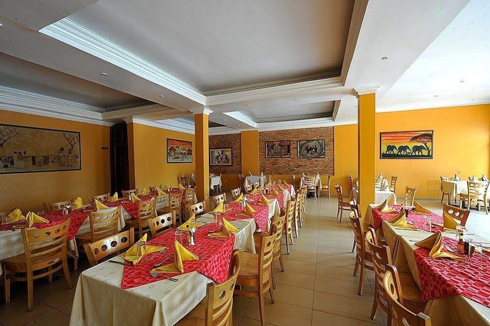 Hotel Chez Lando Kigali Kültér fotó